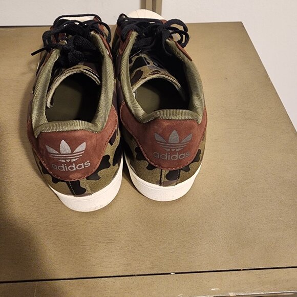 Adidas Shell tops - Picture 4 of 5